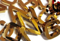 Chữ Nổi Alu Vàng Gương Sáng Bóng – Sang Trọng Và Cao Cấp Chữ Nổi Alu Vàng Gương Sáng Bóng – Sang Trọng Và Cao Cấp